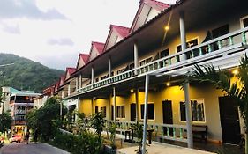 Petit Suncliff Resort
